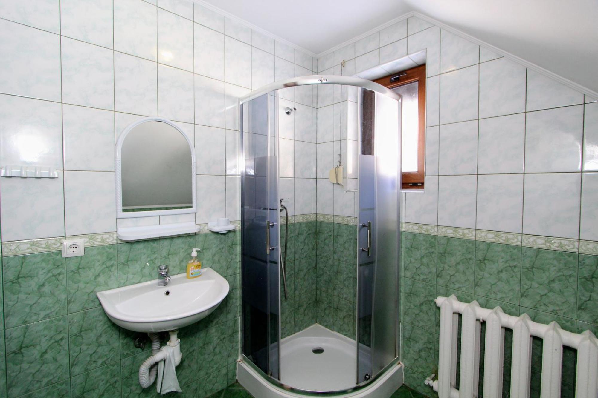 Хуторянка Villa Tatariv Eksteriør billede