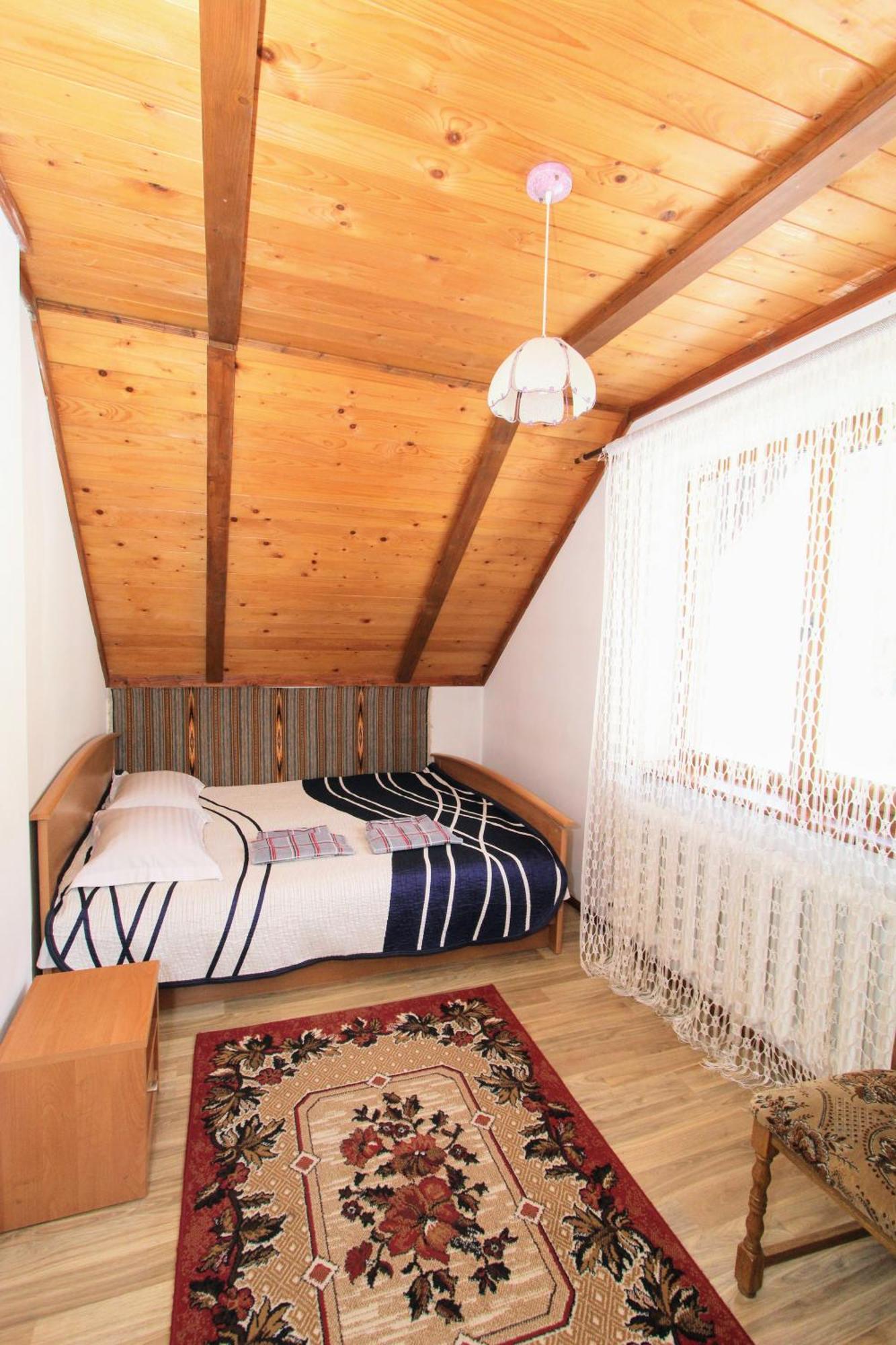 Хуторянка Villa Tatariv Eksteriør billede